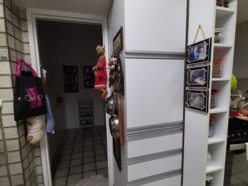 Apartamento à venda Candeias com 180m² e 4 quartos por R$ 890.000 - 696543885-img-20220125-wa0146.jpg