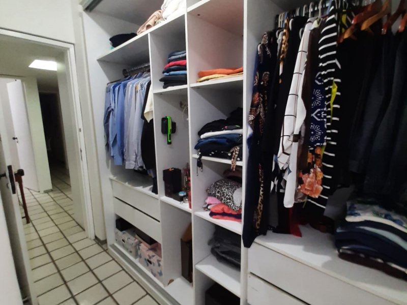 Apartamento à venda Candeias com 180m² e 4 quartos por R$ 890.000 - 917130750-img-20220125-wa0164.jpg