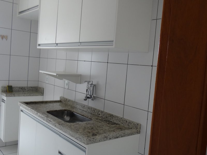 Apartamento à venda Centro com 71m² e 2 quartos por R$ 285.000 - 274734774-cozinha.JPG