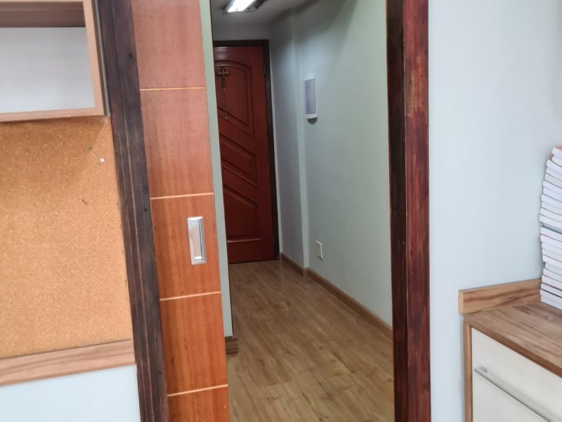 Comercial à venda Centro com 40m² e 1 quarto por R$ 160.000 - 147591476-whatsapp-image-2022-01-24-at-10.jpeg