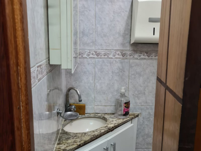 Comercial à venda Centro com 40m² e 1 quarto por R$ 160.000 - 977630769-whatsapp-image-2022-01-24-at-10.jpeg