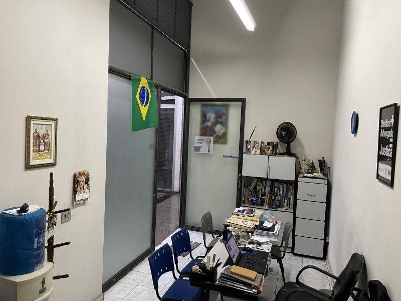 Comercial à venda Centro com 20m² e 1 quarto por R$ 85.000 - 1957367781-2-sala-1-d.jpg