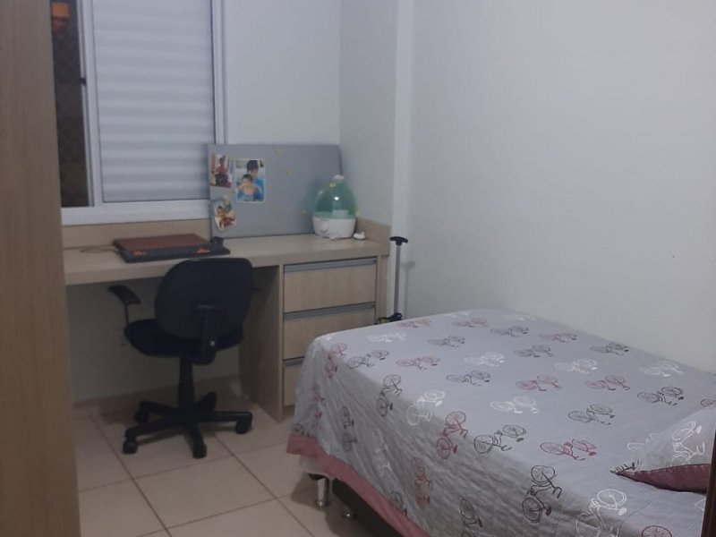 Apartamento à venda Centro com 92m² e 4 quartos por R$ 780.000 - 208304818-quarto-1-b.jpeg