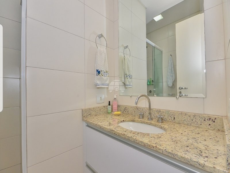 Casa de condomínio à venda Santa Candida com 226m² e 3 quartos por R$ 980.000 - 1955667006-img-20220125-wa0040.jpg