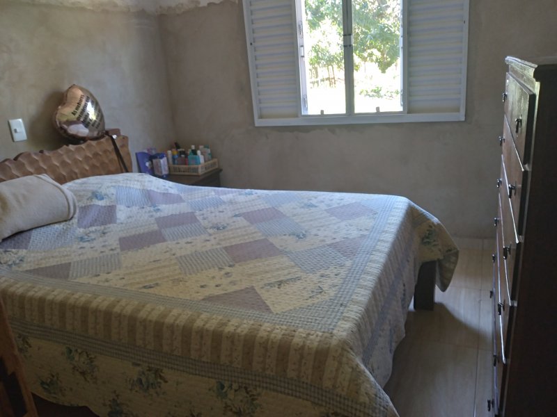 Chácara à venda Centro com 6480m² e 5 quartos por R$ 450.000 - 382055261-20211209-154228.jpg
