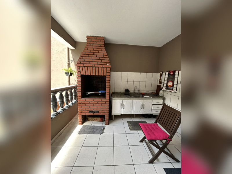 Casa à venda Jardim Capão Redondo com 170m² e 3 quartos por R$ 690.000 - img-2763.JPEG
