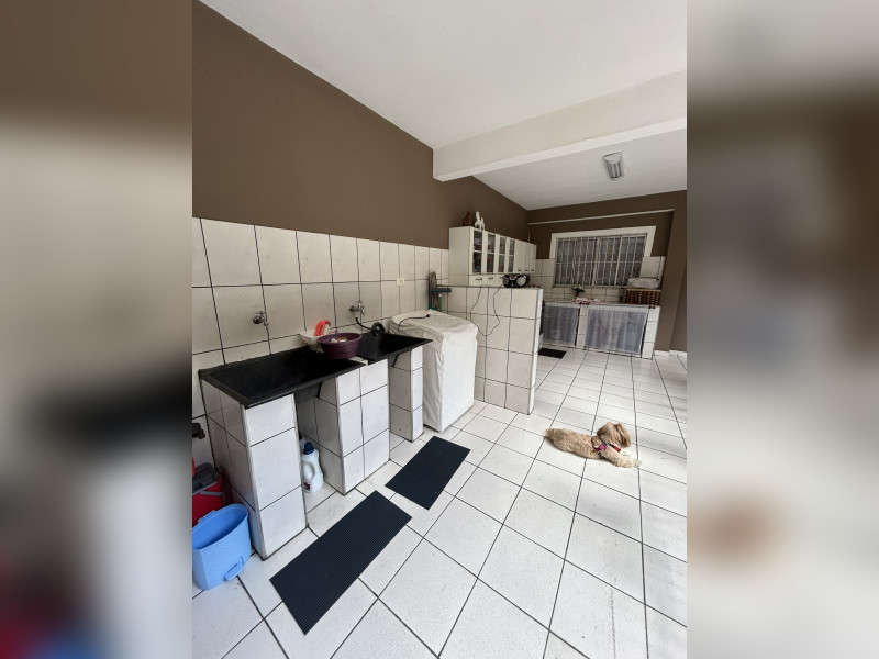 Casa à venda Jardim Capão Redondo com 170m² e 3 quartos por R$ 690.000 - img-2765.JPEG