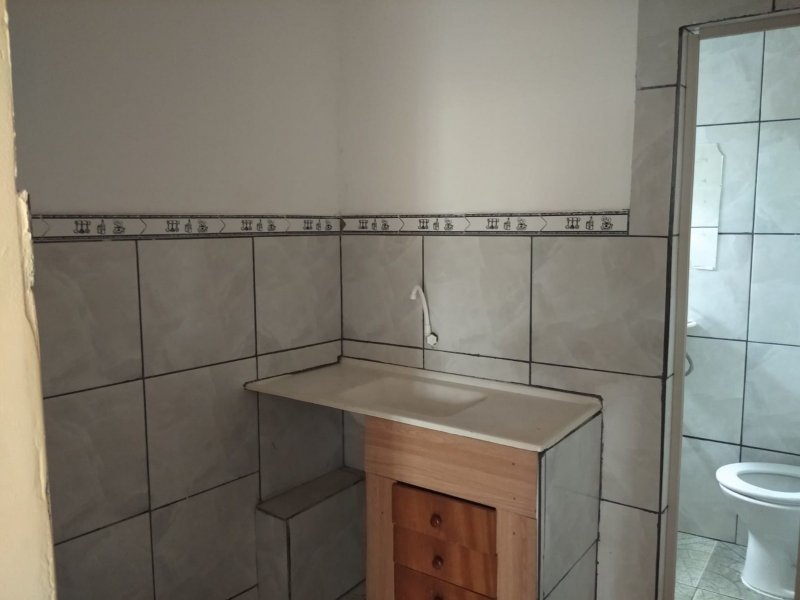 Casa à venda Jardim das Imbuias com 40m² e 1 quarto por R$ 90.000 - 1053694241-img-20220126-wa0014.jpg