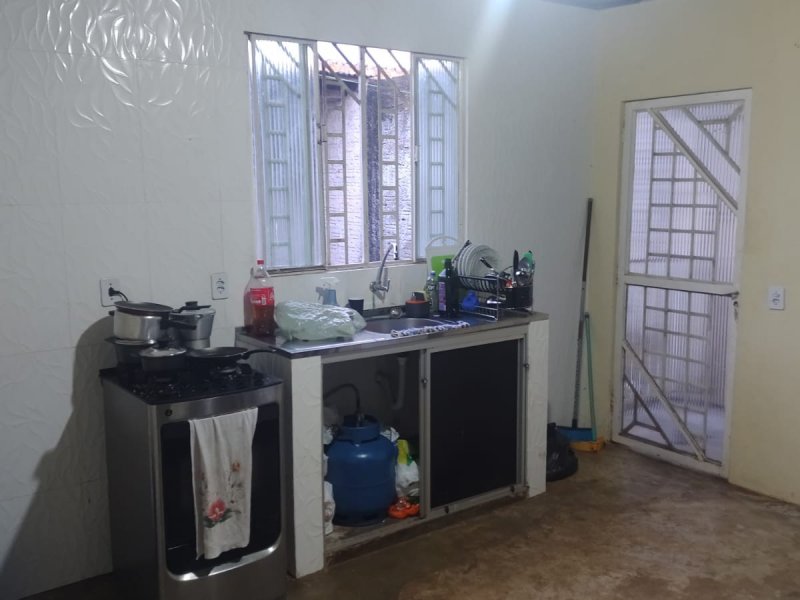 Casa à venda Cohab com 250m² e 3 quartos por R$ 250.000 - 1610321228-whatsapp-image-2022-01-23-at-13.jpeg