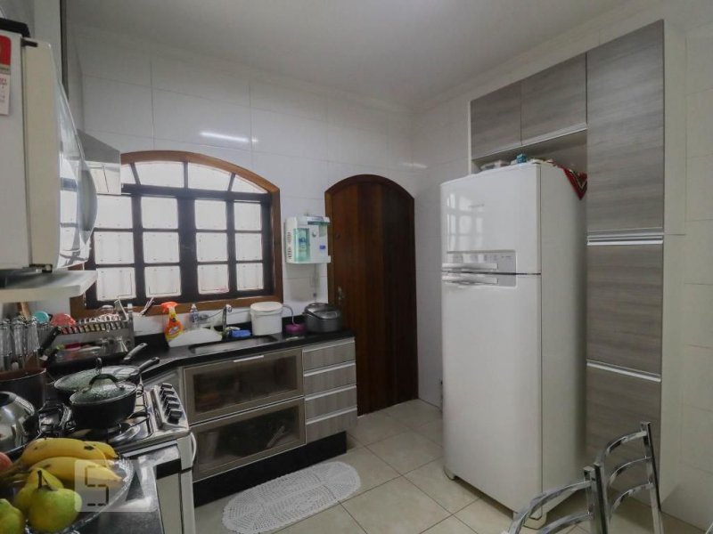 Casa à venda Jardim São Francisco (Zona Leste) com 90m² e 2 quartos por R$ 400.000 - 1077366126-cozinha2.jpg