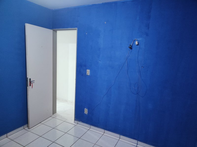 Apartamento à venda Vl. Palmares com 42m² e 2 quartos por R$ 100.000 - 216616244-img20211030175236.jpg
