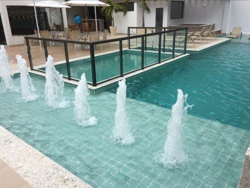 Apartamento à venda Anil com 60m² e 2 quartos por R$ 368.000 - 1352318797-area-de-lazer-piscina6.PNG