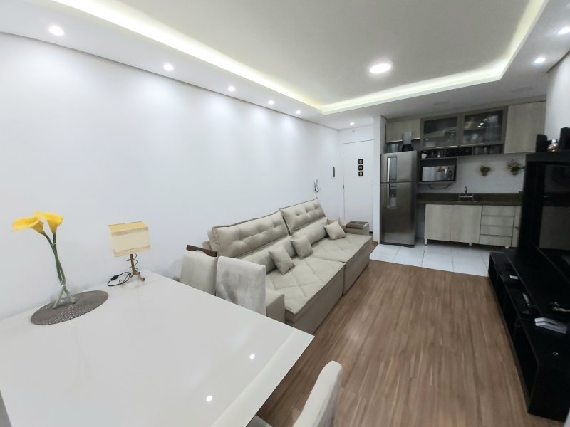 Apartamento à venda Campo Comprido com 65m² e 3 quartos por R$ 295.000 - 820270871-20220123-205314.jpg