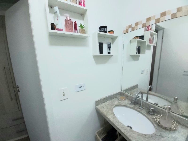 Apartamento à venda Campo Comprido com 65m² e 3 quartos por R$ 295.000 - 991647467-20220123-204002.jpg