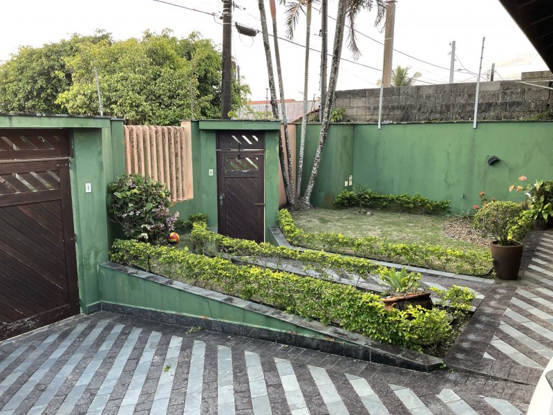 Casa à venda Cibratel II com 160m² e 3 quartos por R$ 440.000 - 1455871985-f799b155-c931-4527-83da-9ad46380e0d4.jpeg