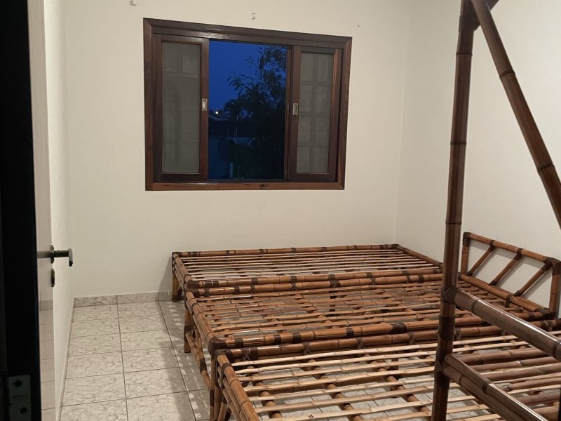 Casa à venda Cibratel II com 160m² e 3 quartos por R$ 440.000 - 1962586067-a3c4c1c6-b3fd-4c8b-b5f1-964287cad12c.jpeg