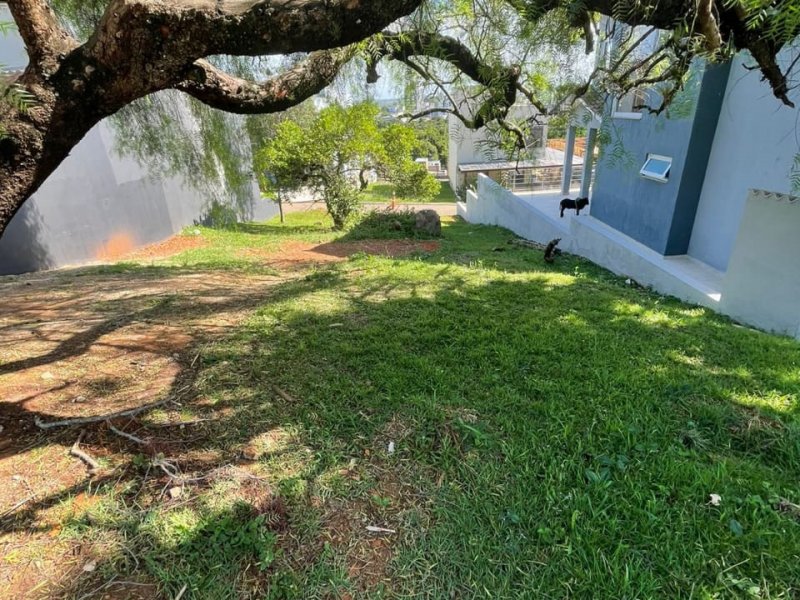 Terreno à venda Cadiz com 242m² e 1 quarto por R$ 215.000 - 1272147927-whatsapp-image-2022-01-26-at-16.jpeg