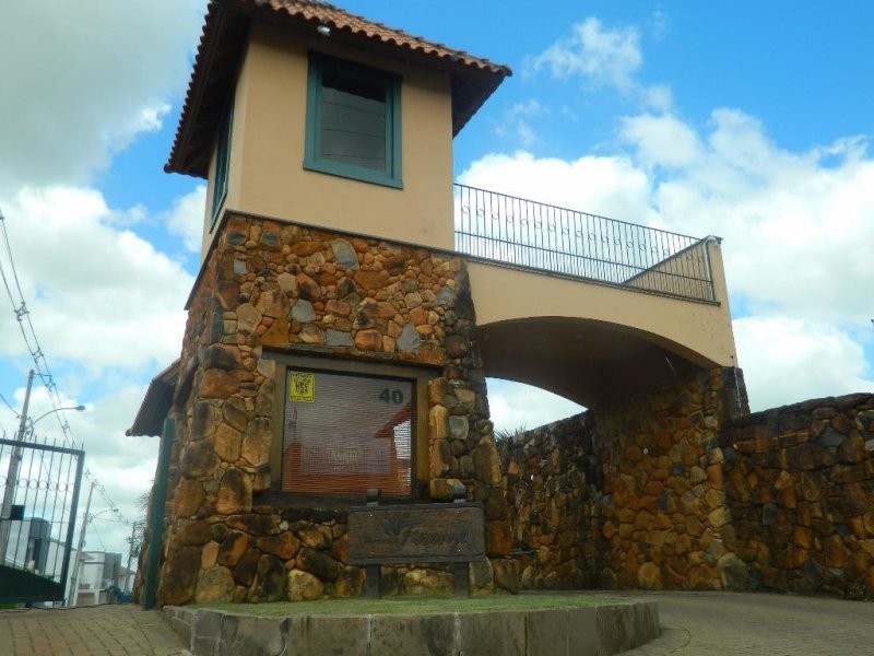 Terreno à venda Cadiz com 242m² e 1 quarto por R$ 215.000 - 1380179006-unnamed-3.jpg