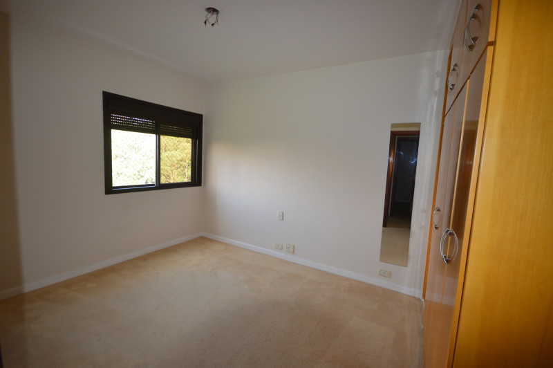 Apartamento à venda Vila Suzana com 188m² e 4 quartos por R$ 810.000 - 697435093-foto9.JPG