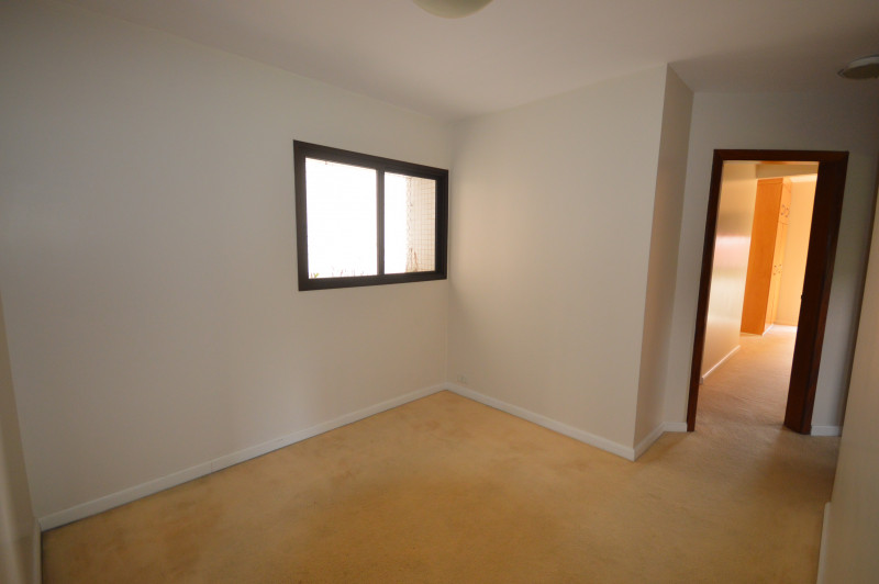 Apartamento à venda Vila Suzana com 188m² e 4 quartos por R$ 810.000 - 899515365-foto8.JPG