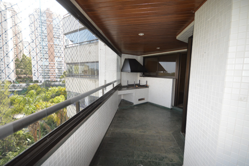 Apartamento à venda Vila Suzana com 188m² e 4 quartos por R$ 810.000 - 938805389-foto4.JPG