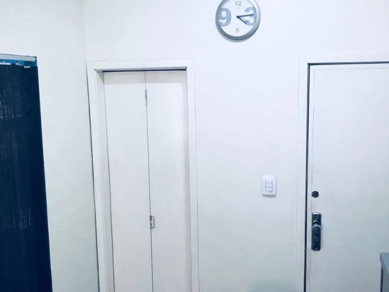 Comercial à venda República com 35m² e 1 quarto por R$ 180.000 - 695103968-105491350-1793882947471065-7131845239152506056-o.jpg