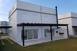 Casa de condomínio à venda Lomba do Pinheiro com 220m² - 5 dormitórios -  vagas - R$ 850.000 - 726076049-save-20220201-131917.jpg