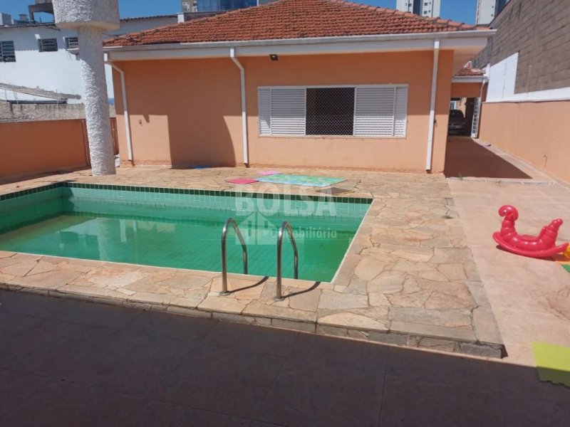 Casa à venda Centro com 282m² e 3 quartos por R$ 900.000 - 1926143771-060921-61362e18289e1.jpg