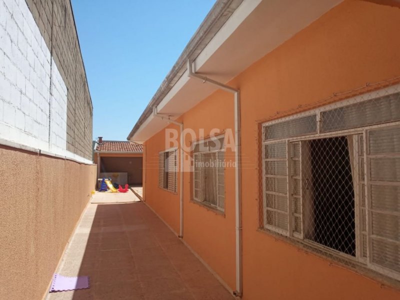 Casa à venda Centro com 282m² e 3 quartos por R$ 900.000 - 951415812-060921-61362e176958d.jpg