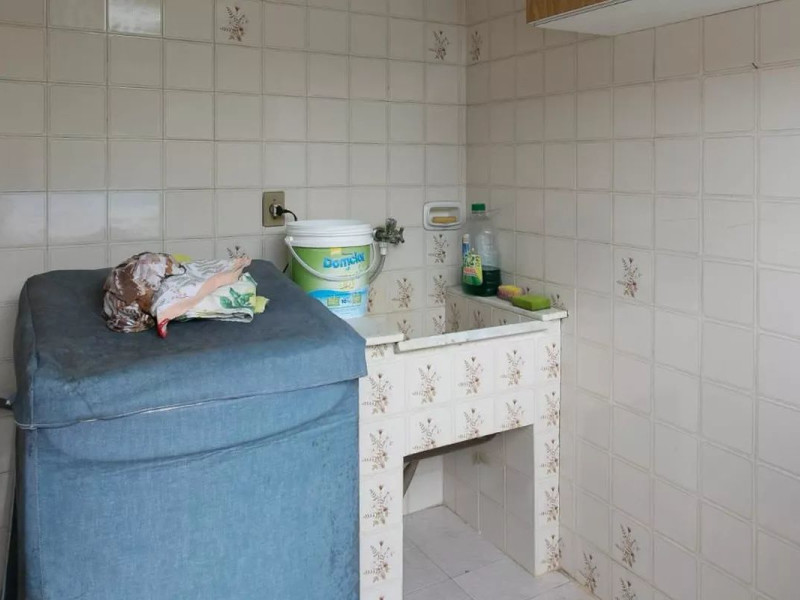 Terreno à venda Vargem Pequena com 732m² e 1 quarto por R$ 800.000 - area-servico-1.jpg