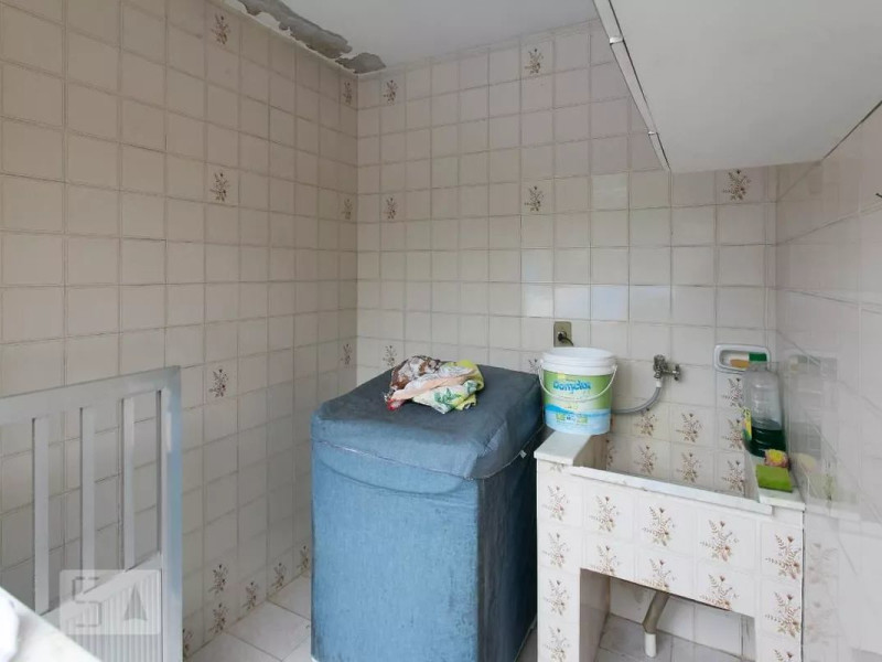 Terreno à venda Vargem Pequena com 732m² e 1 quarto por R$ 800.000 - area-servico-2.jpg