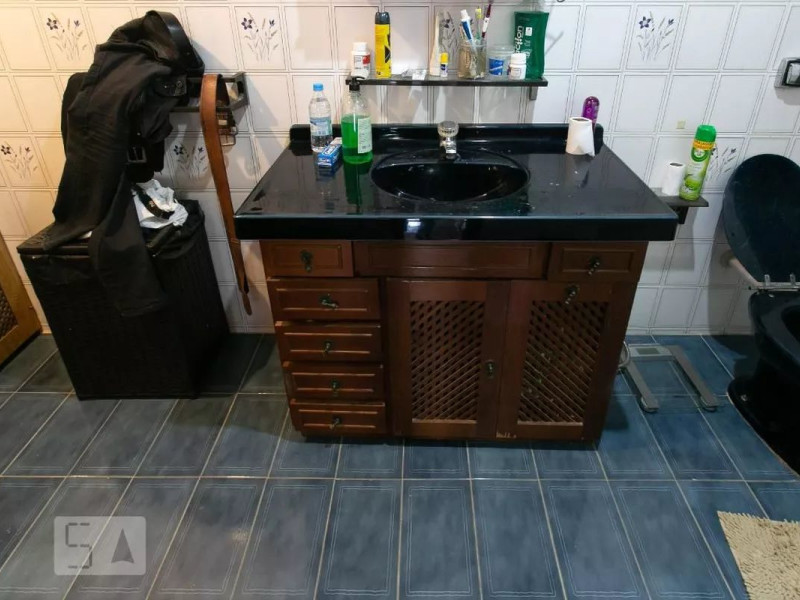 Terreno à venda Vargem Pequena com 732m² e 1 quarto por R$ 800.000 - banheiro-suite-2.jpg