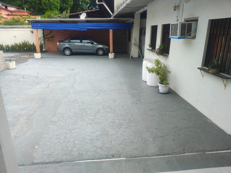 Terreno à venda Vargem Pequena com 732m² e 1 quarto por R$ 800.000 - quintal-garagem-1.jpg