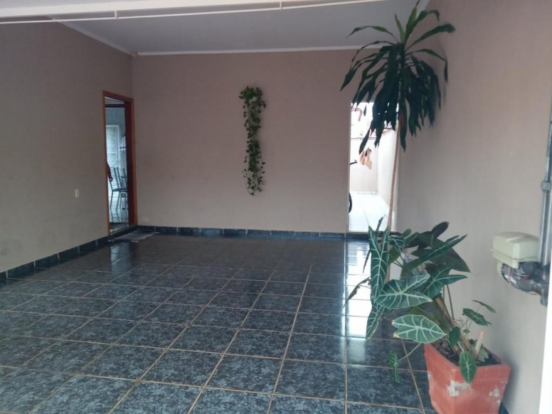 Casa à venda Parque Residencial Nova Franca com 100m² e 3 quartos por R$ 330.000 - 1415973839-img-20220121-wa0126.jpg