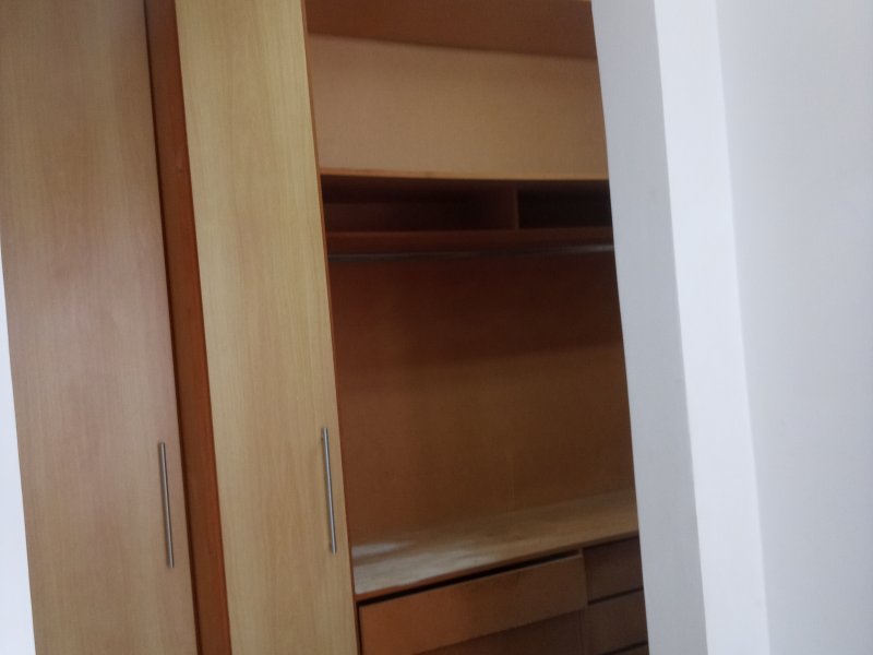 Casa para alugar Jardim Fortaleza  com 200m² e 4 quartos por R$ 5.000 - 1795015265-close-suite.jpg