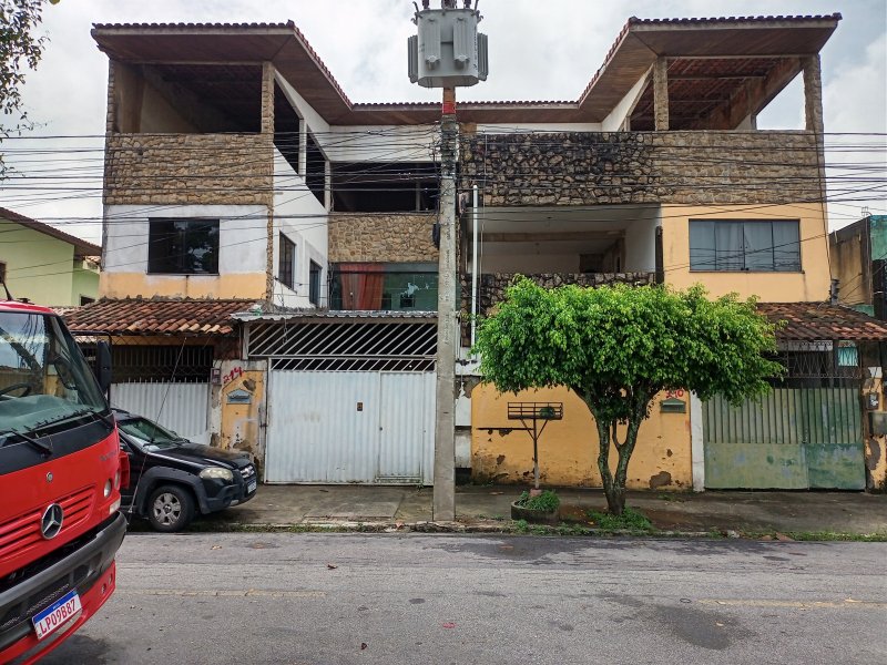 Casa à venda Parque Pecuária com 270m² e 9 quartos por R$ 900.000 - 744299881-img-20220203-131834-295.jpg