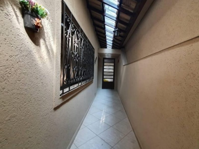 Casa à venda Mandaqui com 250m² e 4 quartos por R$ 960.000 - 261291115-806e103f-e2ca-4cb2-a84e-aa0aed56b117.jpeg