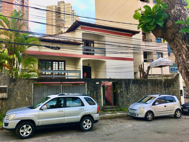Casa para alugar Pituba com 410m² e 6 quartos por R$ 10.000 - 720861613-56ea1818-b047-4226-b64d-bd0397d747e5.jpeg