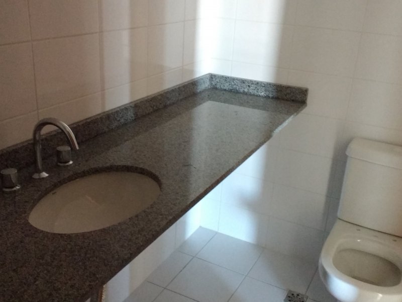 Apartamento à venda Centro com 70m² e 2 quartos por R$ 820.000 - 1668174639-cartao-celular-2-001.jpg