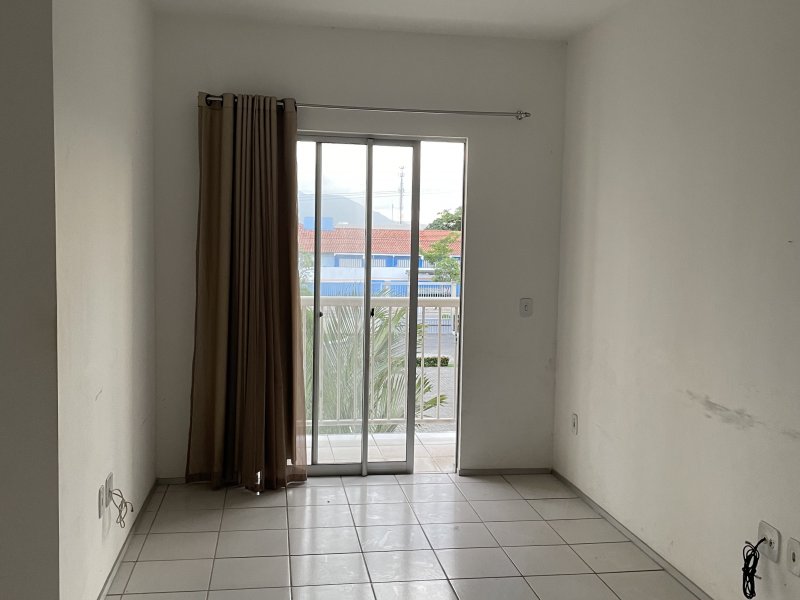 Apartamento à venda Jereissati II com 66m² e 3 quartos por R$ 210.000 - 905494198-e90fa89d-72da-43c2-ba9e-b50381a8a63d.jpeg