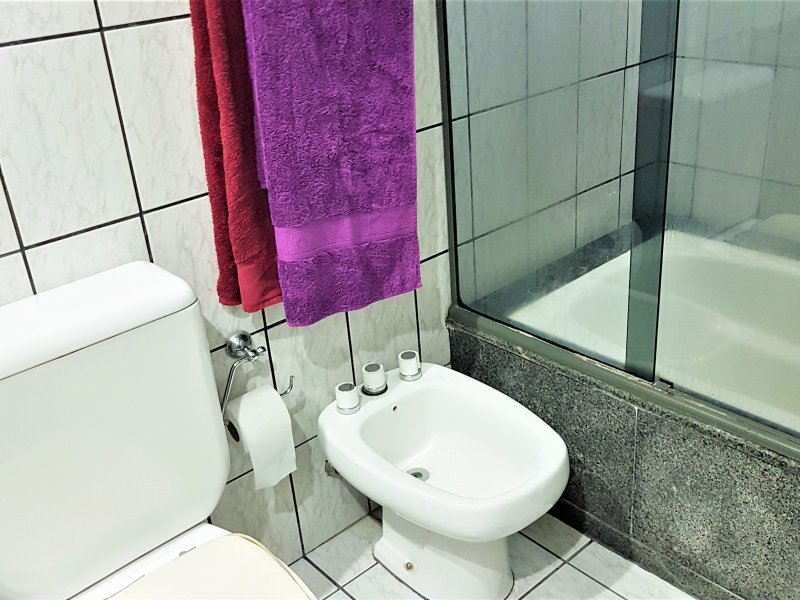 Apartamento à venda Vila Alexandria com 249m² e 3 quartos por R$ 1.390.000 - 168614456-banheiro-social-3.jpg