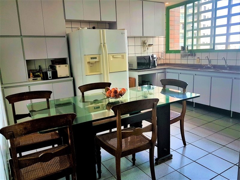 Apartamento à venda Vila Alexandria com 249m² e 3 quartos por R$ 1.390.000 - 960449328-cozinha-3.jpg