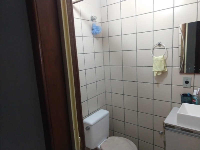 Apartamento à venda Núcleo Bandeirante com 54m² e 3 quartos por R$ 235.000 - 1594710389-15-img-20220114-wa0013.jpg