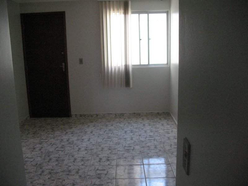 Apartamento à venda Núcleo Bandeirante com 54m² e 3 quartos por R$ 235.000 - 65891543-03-img-6227.jpg