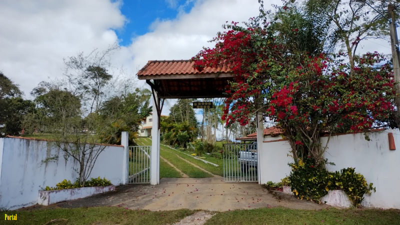 Sítio à venda Veraneio iraja com 40000m² e 10 quartos por R$ 3.000.000 - 1393790835-01-portal2.png