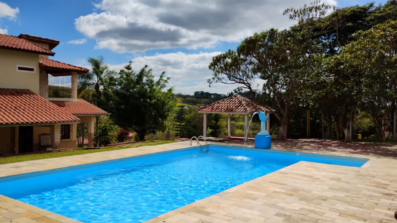 Sítio à venda Veraneio iraja com 40000m² e 10 quartos por R$ 3.000.000 - 1580610509-15-piscina1.png