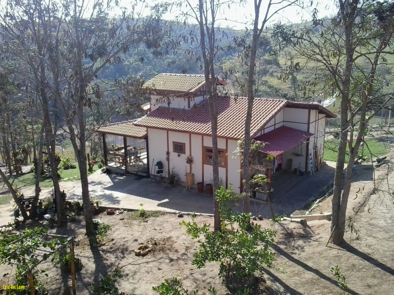 Sítio à venda Veraneio iraja com 40000m² e 10 quartos por R$ 3.000.000 - 1814929542-37-casadoslagos1.png