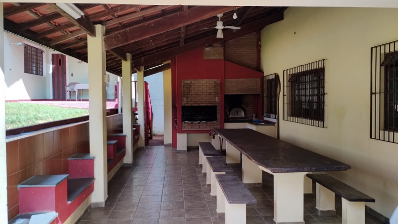 Sítio à venda Veraneio iraja com 40000m² e 10 quartos por R$ 3.000.000 - 686726558-11-churrasqueira1.png