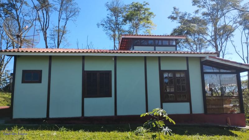Sítio à venda Veraneio iraja com 40000m² e 10 quartos por R$ 3.000.000 - 705617914-37-casadoslagos9.png