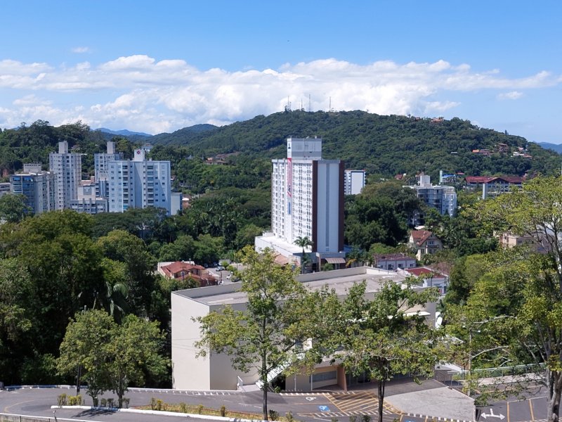 Casa à venda Centro com 258m² e 5 quartos por R$ 450.000 - 586412880-vista-fundos.jpg